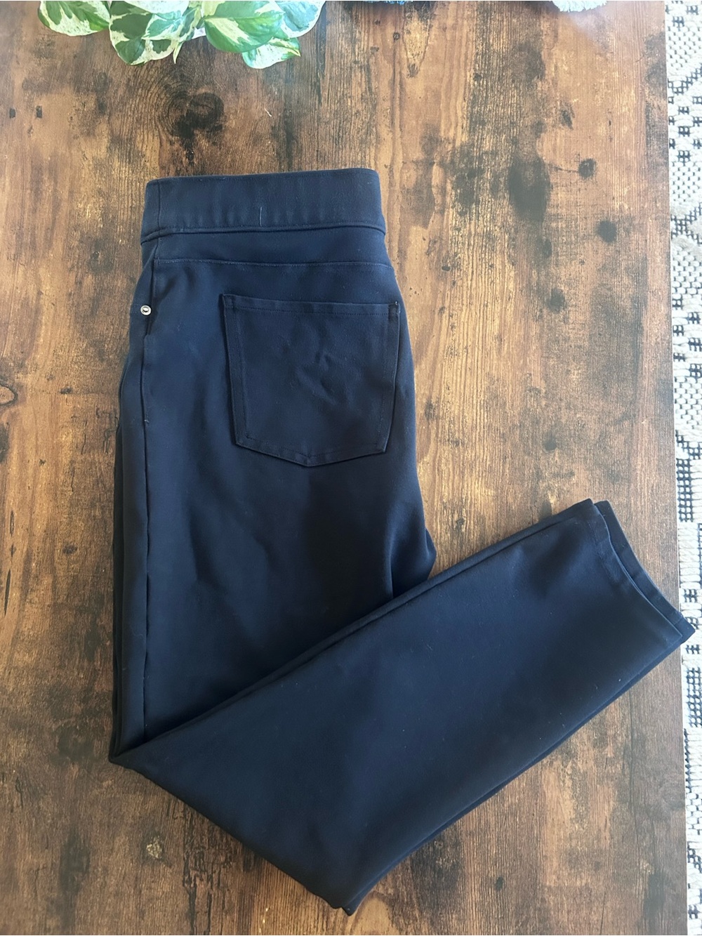 SPANX Black Ponte Pull-On Leggings